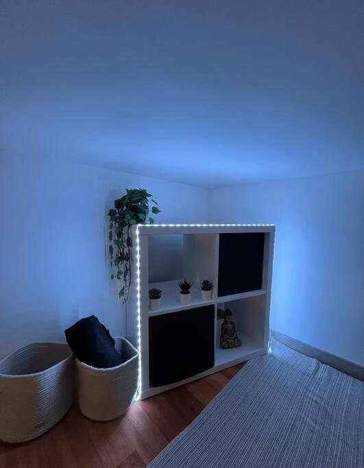 Saafeplace-4Pers-Wifi-Keybox-24Sur7 Этамп Экстерьер фото